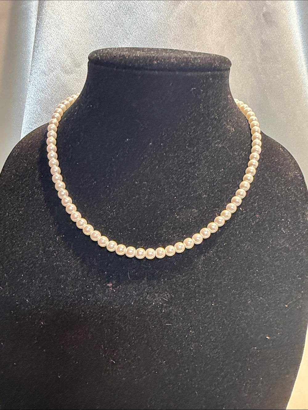 Luminous Ivory Pearl Strand Necklace